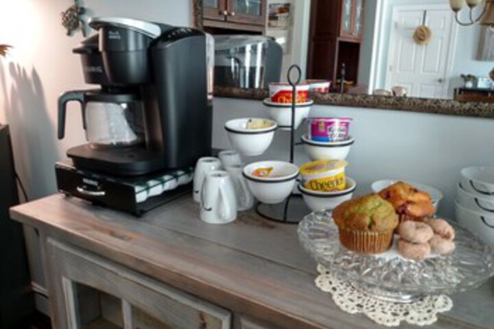 FOUR MILE BED & BREAKFAST