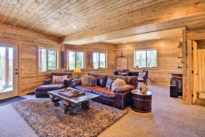 Jefferson Cabin w / Fire Pit: Near Hiking Trails!