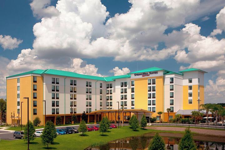 Hotel 4 of 57