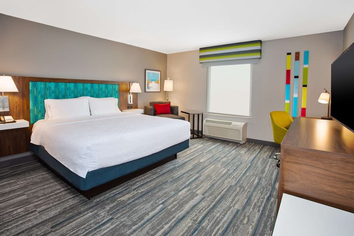 Room 22 of 46