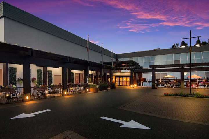 Hotel 2 of 39