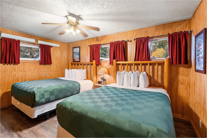 Brundage Bungalows