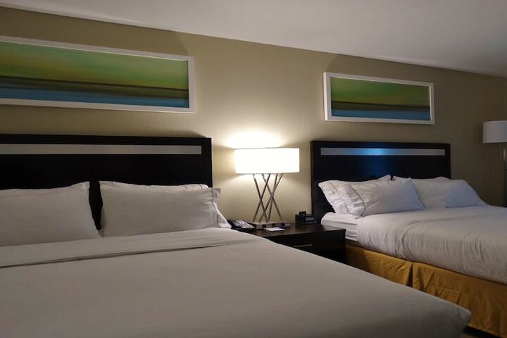 Room 26 of 58