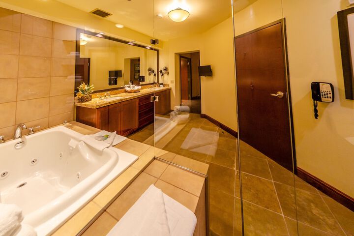 Lodge at Feather Falls Casino
