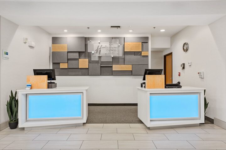 Hotel Interior 15 of 44