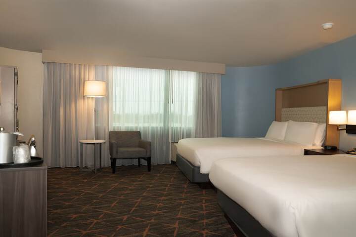 Room 48 of 97