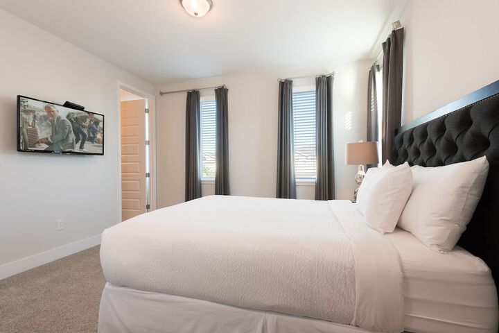 Room 26 of 26