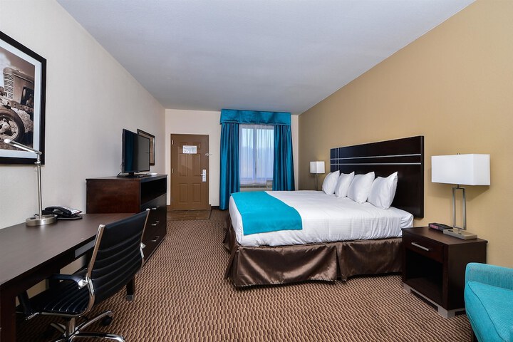 Room 21 of 32