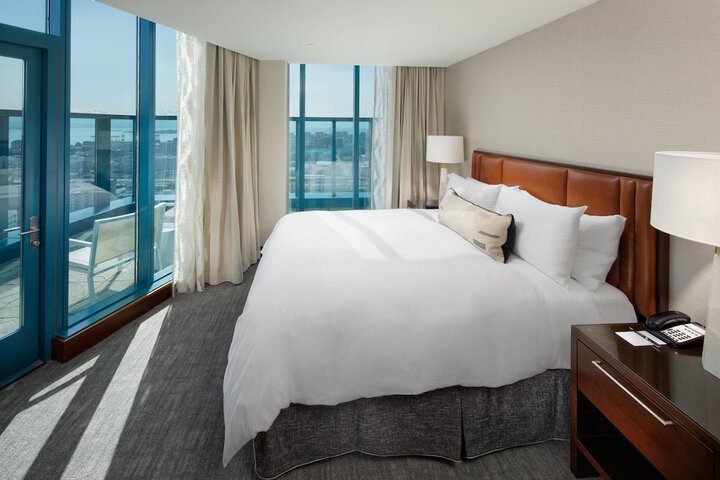 Room 49 of 118