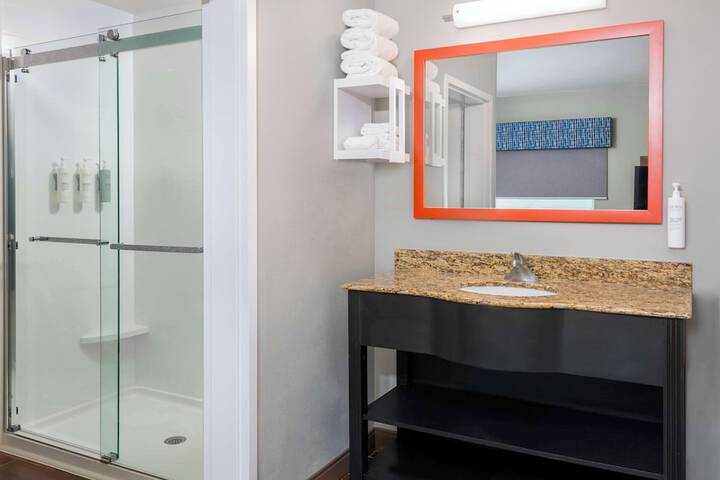 Hampton Inn & Suites Murfreesboro