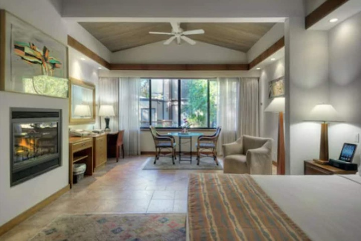 Room 28 of 48