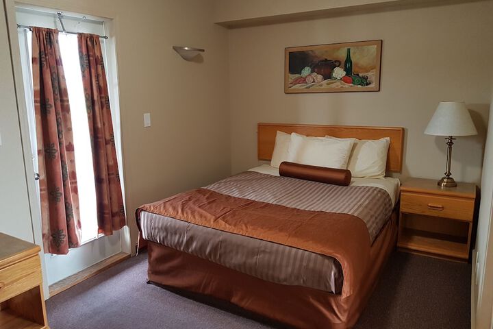 Room 22 of 35