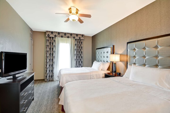 Room 38 of 49