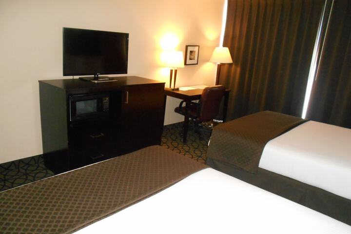 Room 54 of 64