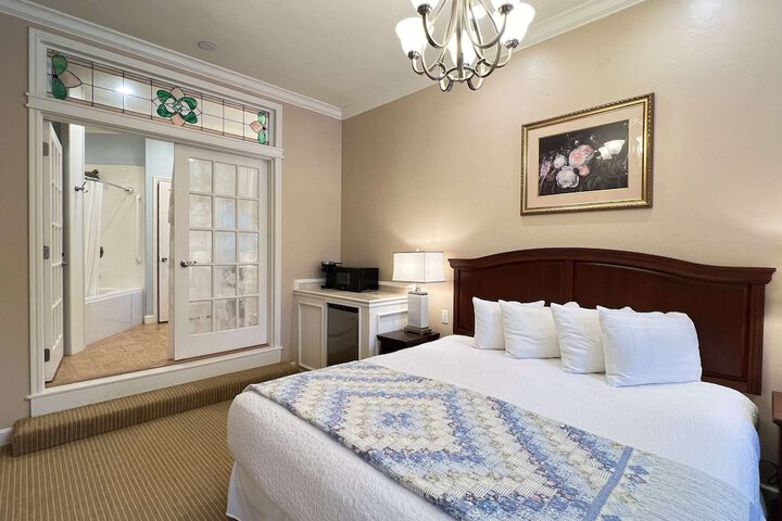 Room 14 of 46
