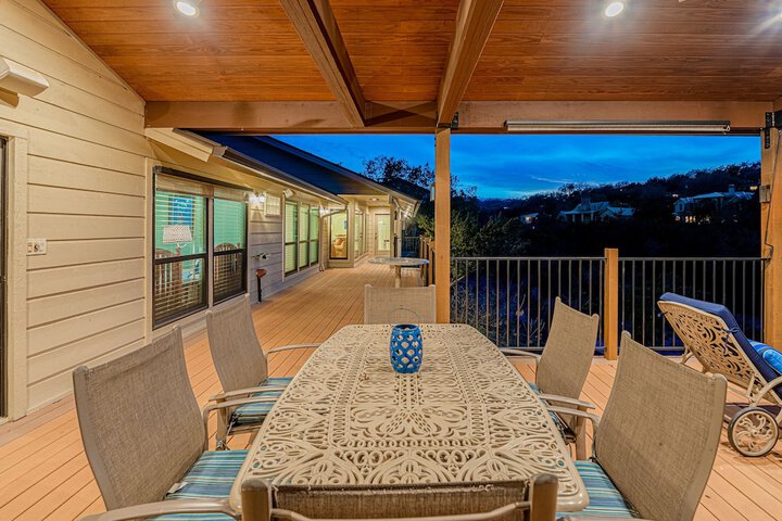Waterfront Home on Lake Travis