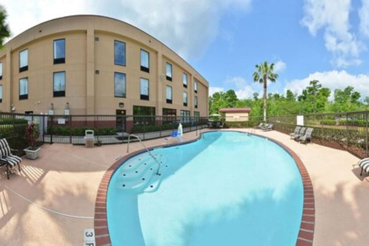 Hampton Inn Laplace