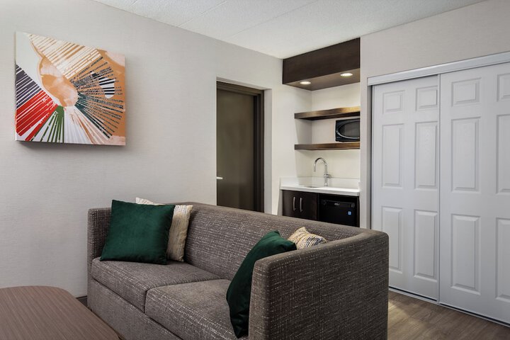 Holiday Inn Hotel & Suites St. Catharines Conference Center by IHG