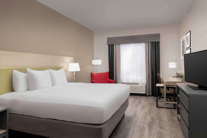 Room 20 of 32