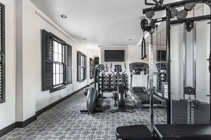 Montecito Inn