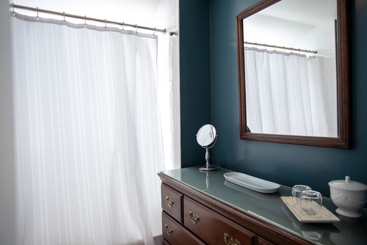 Room 78 of 105