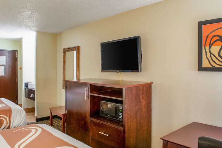 Room 29 of 41