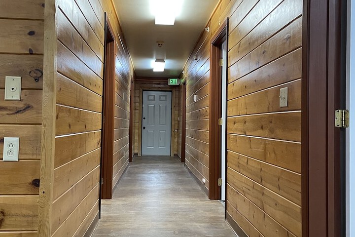 Room 17 of 23