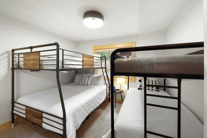 Modern Lake Tahoe Retreat Ski and Swim