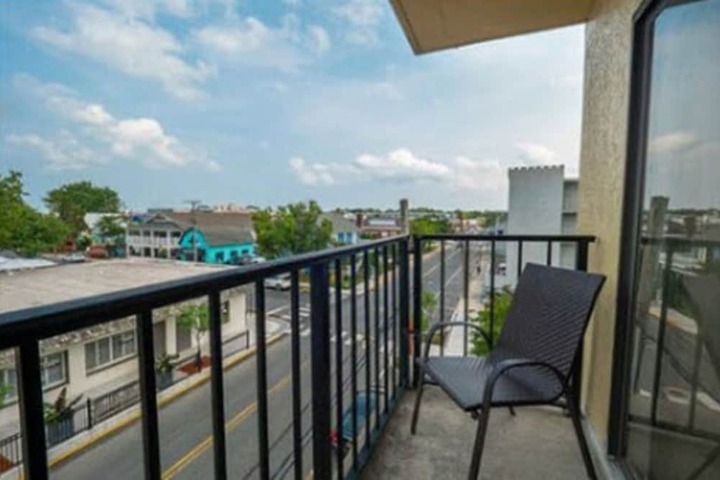 Terrace/Patio 70 of 76