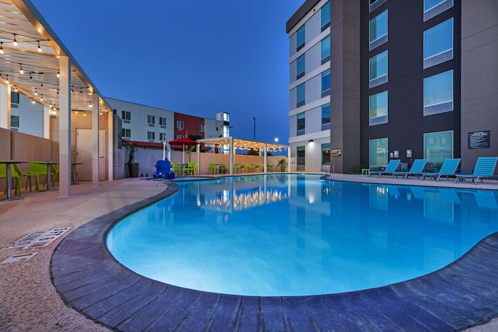 Pool 3 of 25