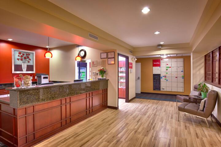 Hotel Interior 8 of 29