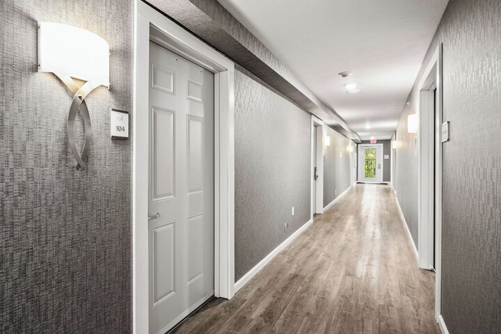 Ballroom/Hall 79 of 108