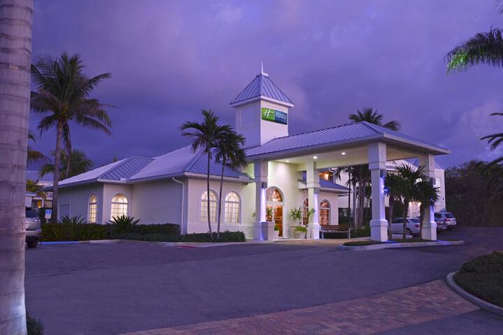 Holiday Inn Express North Palm Beach-Oceanview by IHG