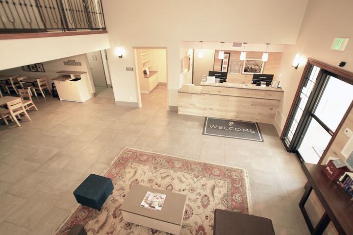 Hotel Interior 14 of 60