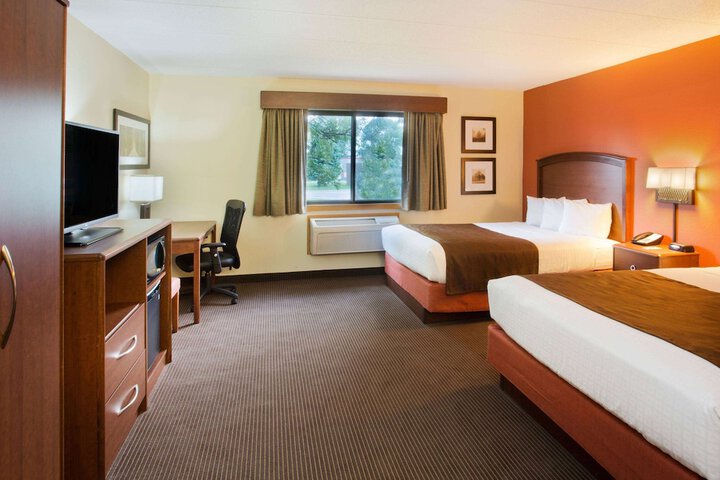 Room 16 of 44
