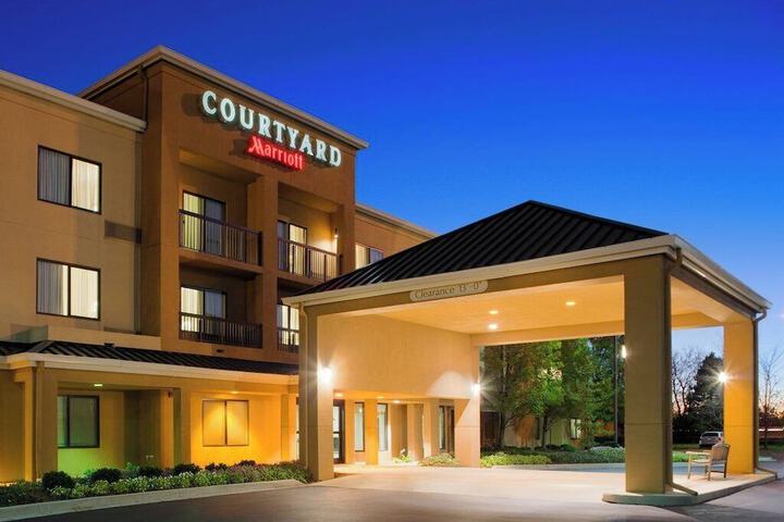 Courtyard by Marriott Toledo Rossford / Perrysburg