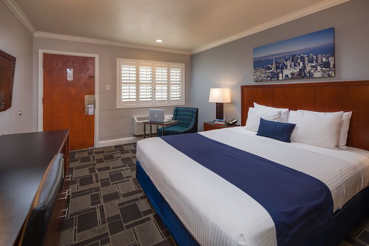Room 18 of 29