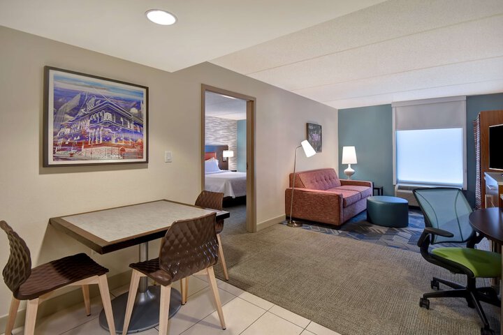 Room 18 of 50