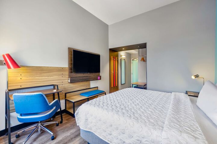 Room 22 of 46