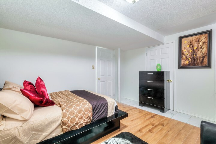 Ajax Suites