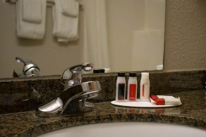 Super 8 by Wyndham Swift Current