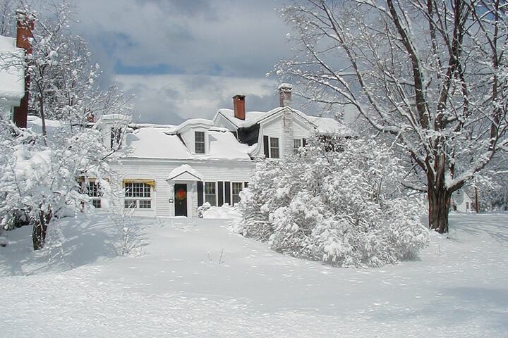 Admiral Peary Inn Bed & Breakfast