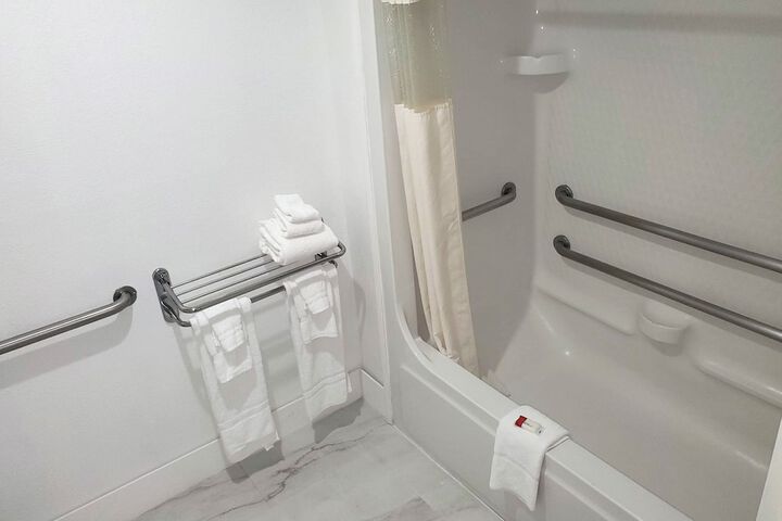Coratel Inn & Suites by Jasper New Braunfels IH-35 EXT 189
