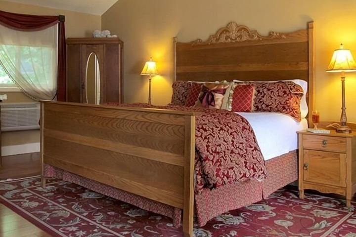 Room 12 of 70