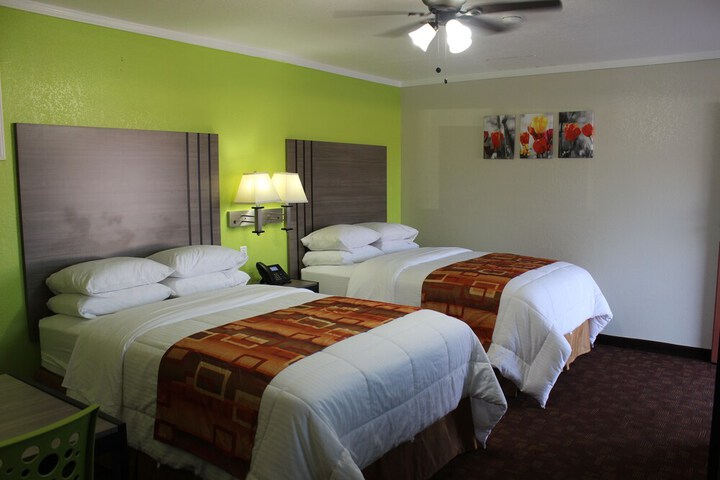 Room 20 of 46