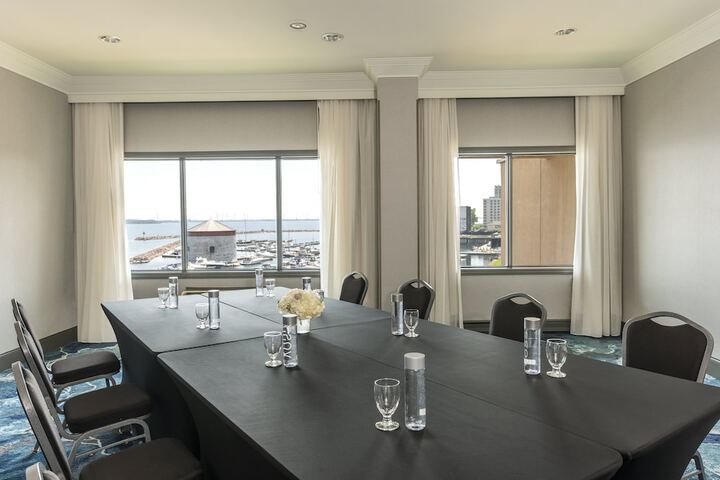 Holiday Inn Kingston Waterfront by IHG