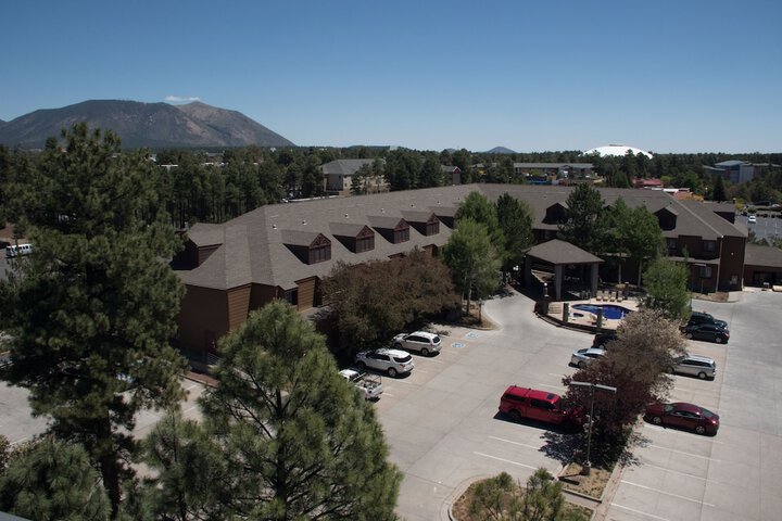 Hotel 6 of 48