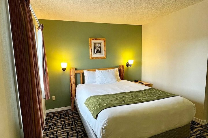 Cody Legacy Inn & Suites