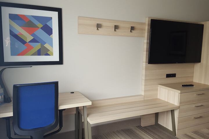 Room 18 of 55