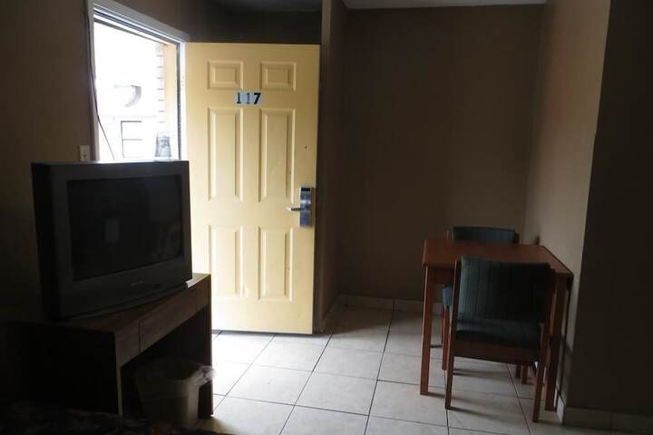 Room 12 of 13